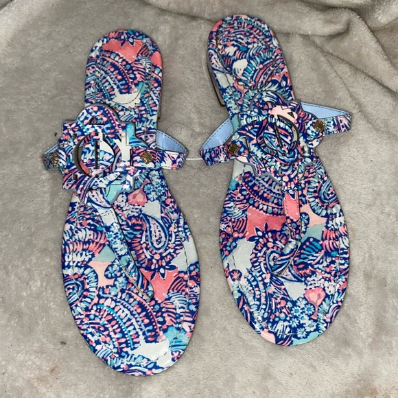 Crown & Ivy sandals women size 8 - Picture 3 of 3